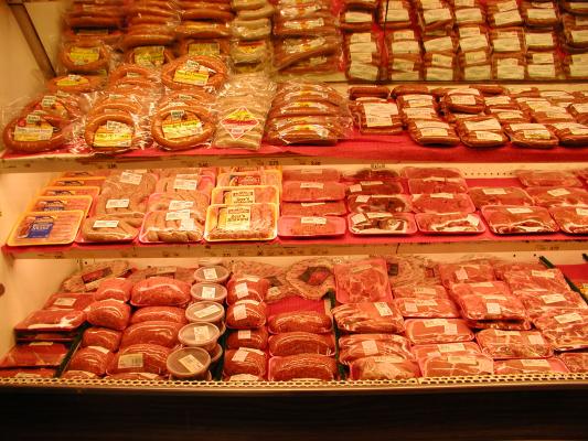 FRESH CUT MEATS-EVERYDAY!